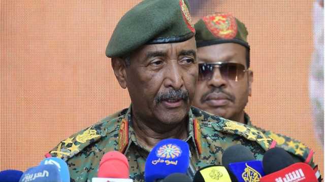 البرهان: حملة دول الاستكبار ستنكر.. أكد عزمه القضاء على الدعم السريع