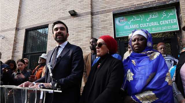 سخرية بعد فوز ممداني.. الإسلام يغزو نيويورك ورفع الأذان في تايم سكوير (شاهد)