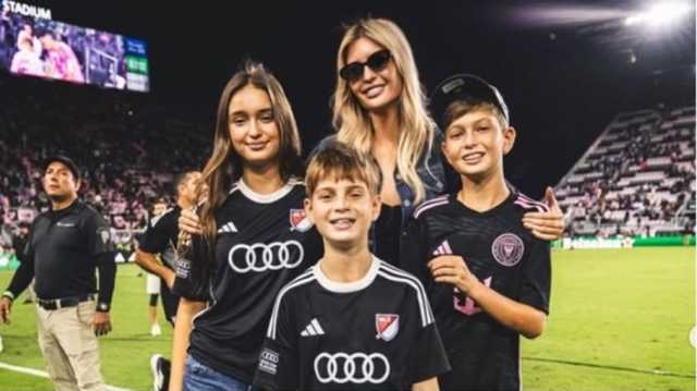 إيفانكا ترامب تحتفي بحضورها مباراة فريق ميسي (شاهد)