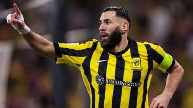 بنزيما يكشف عن توصله بـعروض أوروبية.. هل يغادر السعودية؟