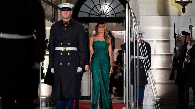 فستان ميلانيا يلتف الانتباه خلال استقبال ابن سلمان.. دبلوماسية ناعمة