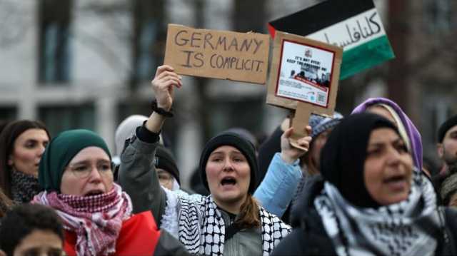 مئات المثقفين يدعون لمقاطعة ألمانيا بسبب قمعها صوت فلسطين‏