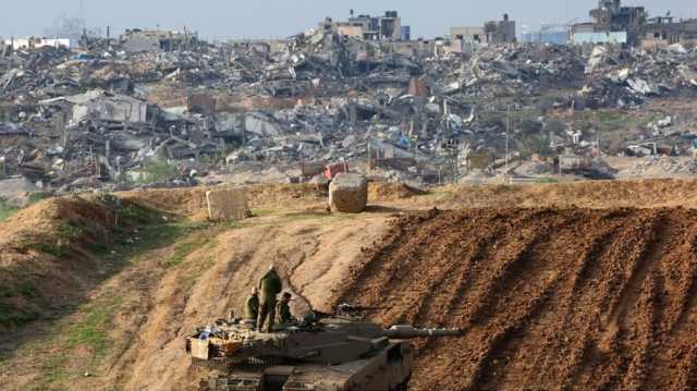 104 أيام | استمرار الغارات على غزة.. دمار هائل في الشمال ودعوات جديدة لتهجير الفلسطينيين