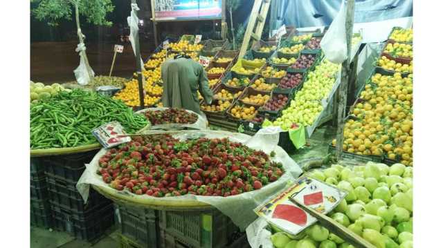 التضخم السنوي في المدن المصرية يقفز إلى 35.7% ويتسبب برفع الأسعار