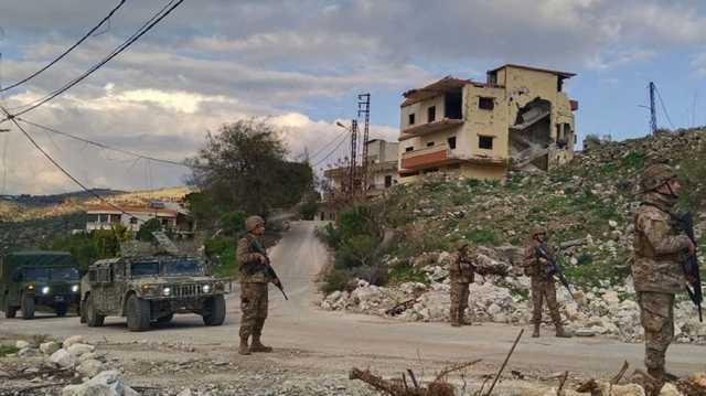 الجيش اللبناني يعلن حالة الاستنفار في الجنوب ردا على تحركات للاحتلال