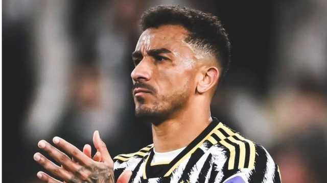 يوفنتوس يفسخ عقد مدافعه البرازيلي دانيلو