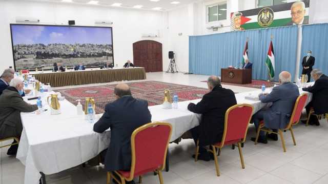 محمود عباس يوجه دعوة لأعضاء منظمة التحرير الفلسطينية لاختيار نائب الرئيس
