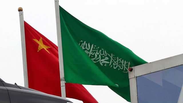 رفضت دعوات أخرى.. ماذا تعني مشاركة الصين بمحادثات سلام أوكرانيا بالسعودية؟