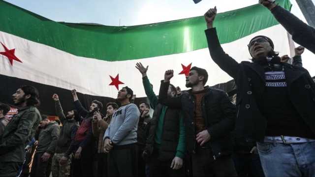 التقارب التركي مع الأسد يثير مخاوف في شمال سوريا..وعنتاب تضيق على اللاجئين