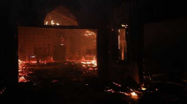 الدفاع المدني السوري: حريق ملعب حلب الدولي كان مفتعلا (شاهد)