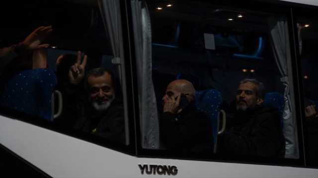 الحرية المنقوصة| تفاصيل معاناة الأسرى المبعدين.. عالقون بلا أورق ودول تغلق أبوابها