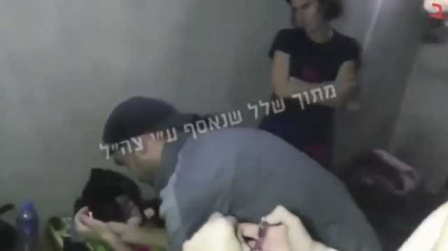 لقطات تكشف سماح القسام لأسرى بالاحتفال بعيد يهودي (شاهد)