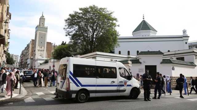 مسلمو فرنسا يحذرون من خطورة تصريحات رئيس الحكومة ضد المسلمين