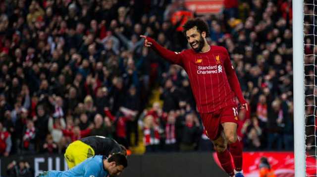 صلاح يواصل إنجازاته في الدوري الإنجليزي ويعلق على أسطورة ليفربول