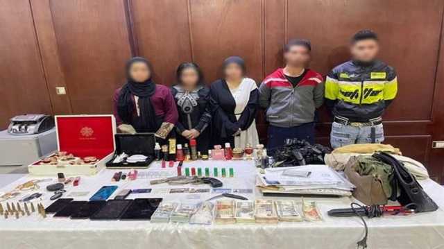 مصر تكشف تفاصيل مقتل اللواء اليمني العبيدي.. 3 متهمات شاركوا بالجريمة (شاهد)