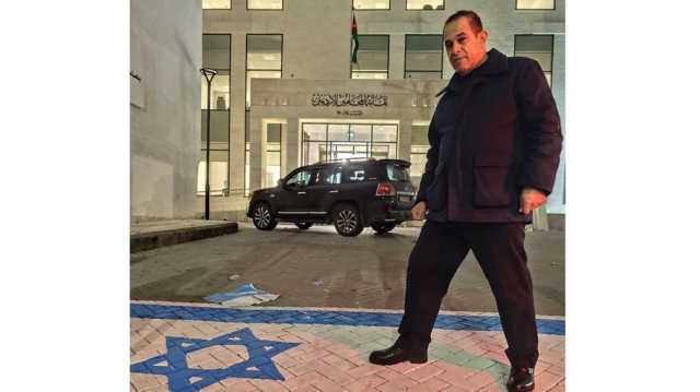 احتجاج إسرائيلي رسمي على تدنيس علم الاحتلال في الأردن