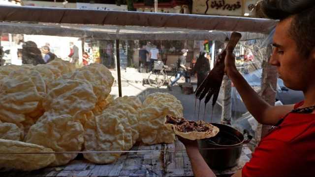 غلاء فاحش ونقص في المساعدات.. تحديات مؤلمة تواجه السوريين في رمضان
