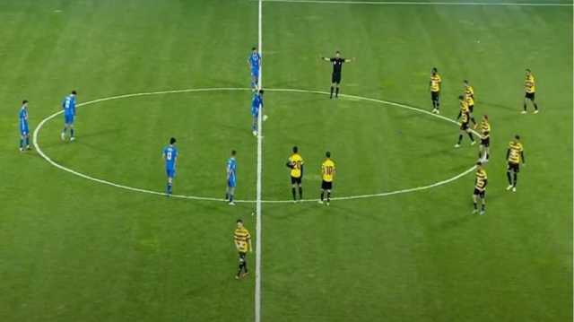 شهدت وفاة مشجع.. الإصابات تنهي مباراة الحسين والرمثا في الدوري الأردني