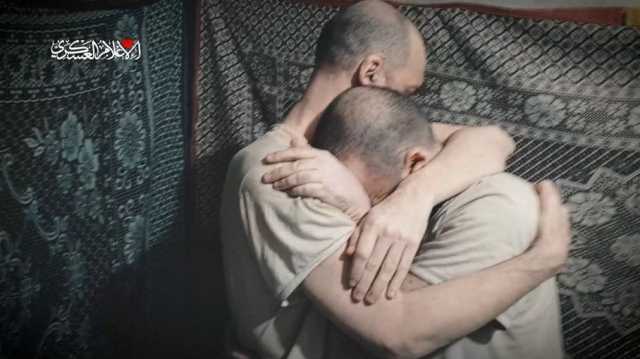 القسام تعرض رسالة لأسرى الاحتلال في غزة.. ونتنياهو يعلق (شاهد)