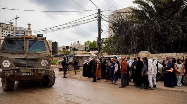 كاتس يأمر باحتلال مخيمات الضفة.. ويعترف بتهجير 40 ألف فلسطيني