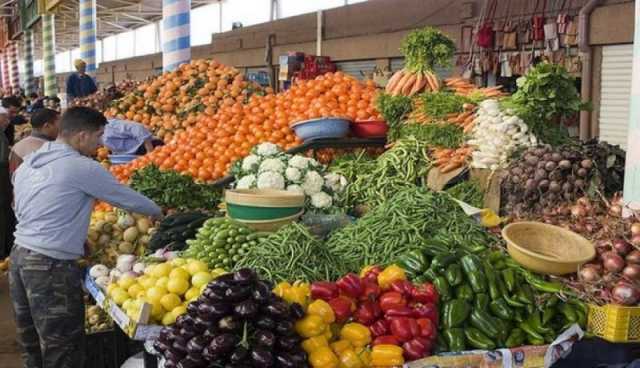 وزير التجارة.. هناك عجز في 800 ألف قنطار خضر وفواكه