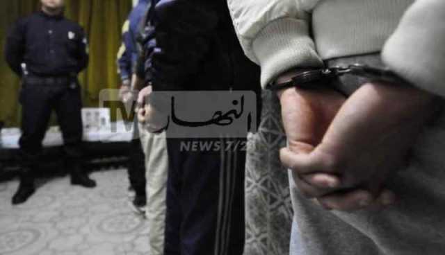 العاصمة.. شرطة درقانة توقف 5 أشخاص وتحجز 3 كغ من القنب الهندي 