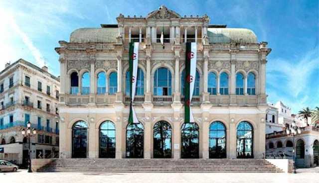 لعشاق المسرح الروسي..مسرحية “عند الفجر” يوم 27 نوفمبر