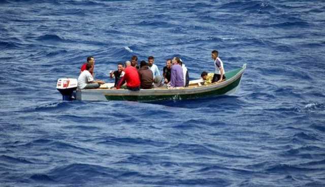 إحباط هجرة “سرية ” في عرض البحر وتوقيف 12 متهما بينهم أفارقة