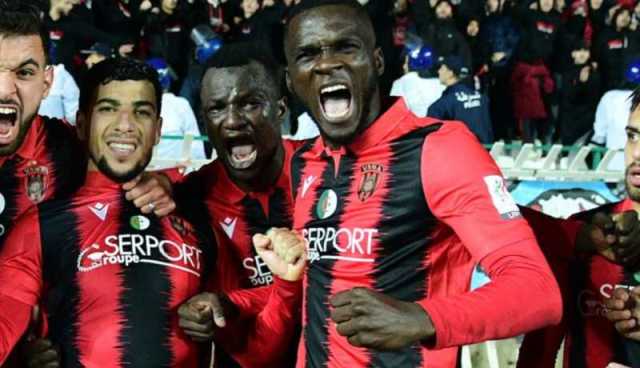 إدارة إتحاد الجزائر تؤكد دفاعها عن مصالح الفريق وتوجه نداء للأنصار