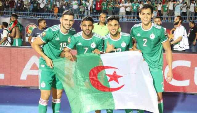 قبل مواجهة أنغولا.. مهدي عبيد يتمنى التوفيق للخضر