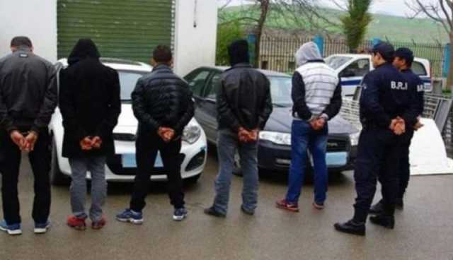  الجلفة: توقيف 5 أشخاص من بينهم موظف انتحل صفة هيئة أمنية للسطو على المنازل