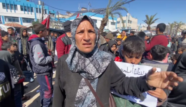 نصف مليون مواطن يقاسون المجاعة بغزة