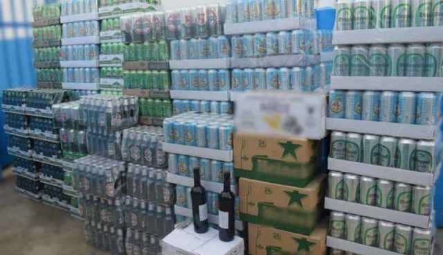 عين الدفلى: توقيف مروّج الخمور وحجز 3760 قارورة خمر