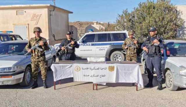 خنشلة: توقيف 7 أشخاص من بينهم فتاتين وحجز 15500 كبسولة لصناعة الذخيرة