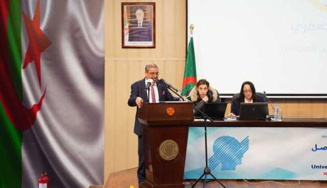 جامعة التكوين المتواصل تنظم ندوة وطنية حول مجال الرقمنة وتسيير الأرضيات التعليمية 