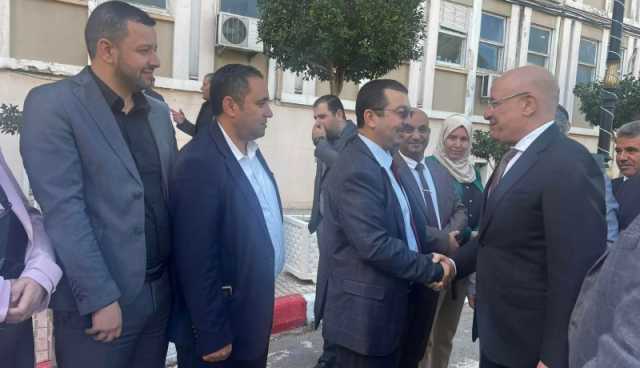 زيتوني يعاين الأسواق الجوارية بتيزي وزو