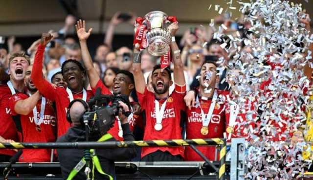 بالفيديو.. مانشستر يونايتد يتوج بلقب كأس الإتحاد الإنجليزي وسط فرحة عارمة