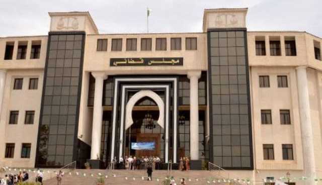 إيداع مدير مسح الأراضي في بومرداس ومحافظ عقاري وخبير قضائي الحبس المؤقت بتهمة نهب العقار