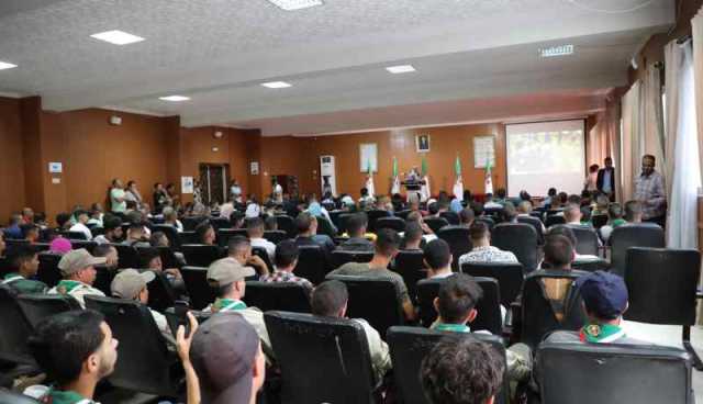 دعوة الشباب إلى التسجيل بقوة في القوائم الإنتخابية