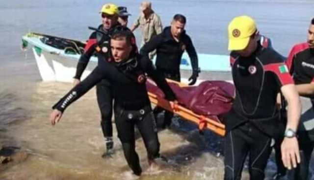 انتشال جثة غريق بشاطئ تلزة المركز 04 بالقل في سكيكدة