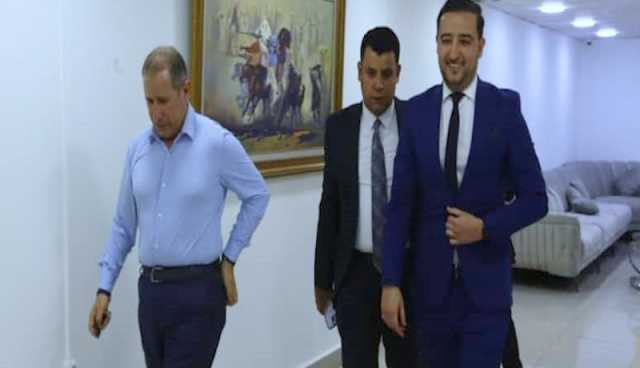 مستشار رئيس الجمهورية للإتصال سيدي سعيد يقدم تهاني الرئيس لعمال مجمع “النهار”