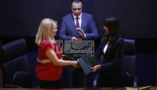 الهلال الأحمر وموبيليس يوزعان 125 ألف محفظة مُجهزة