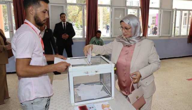 بالصور.. زوجة رئيس الجمهورية تُؤدي واجبها الإنتخابي
