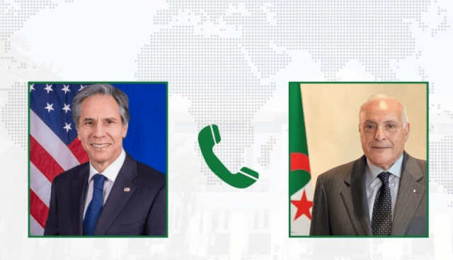 وزير الخارجية يتلقى اتصالا من نظيره الأمريكي