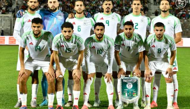 الخضر يواجهون غينيا الاستوائية بالقميص الأبيض