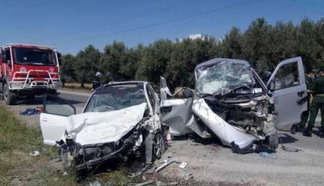 البيض .. 5 جرحى في حادث إصطدام بين سيارتين ببوقطب