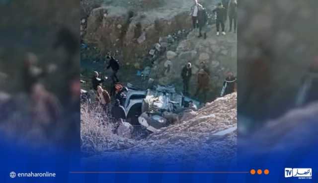 المدية.. قتيلان و3 جرحى في انقلاب سيارة وسقوطها في منحدر