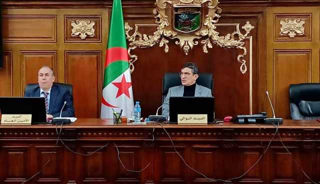 أوامر باستكمال شبكة الطرقات بالعاصمة وتطويرها