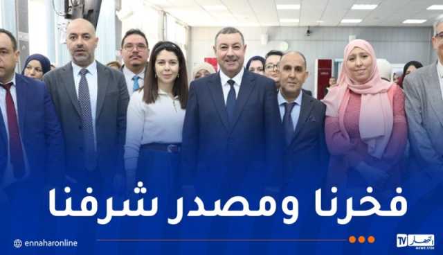 وزير النقل يُكرم إطارات وموظفات قطاعه في عيد المرأة