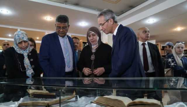 وزير الثقافة والفنون يزور المكتبة الوطنية الجزائرية بمناسبة اليوم العربي للمخطوط